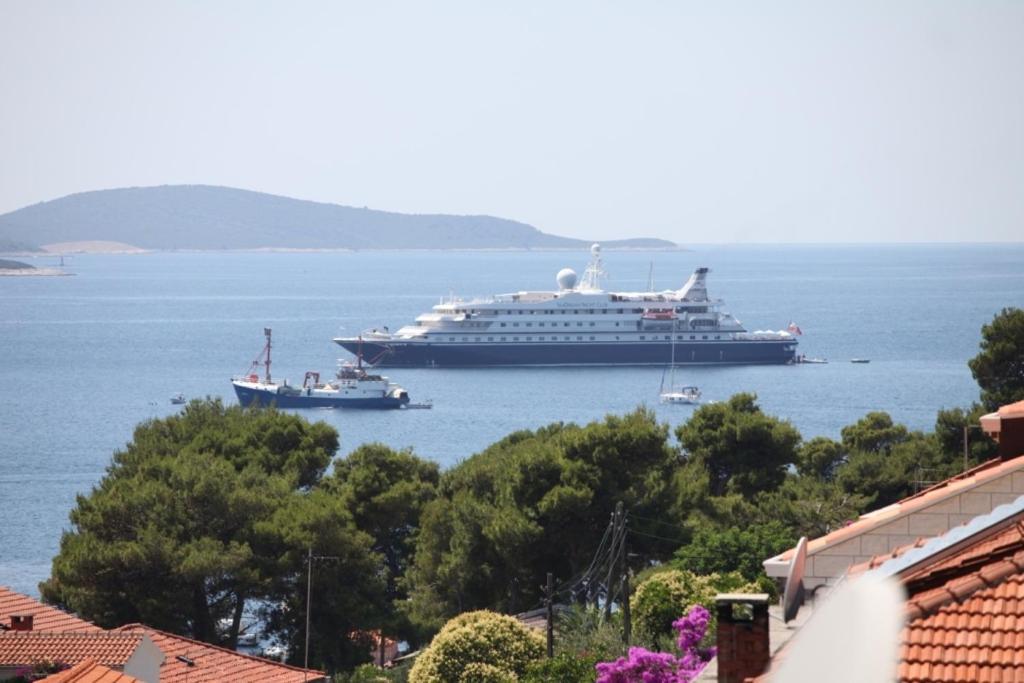 Apartments & Rooms Zlatica Hvar Hvar Town Extérieur photo